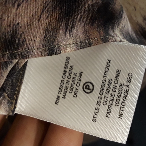 Sold Beautiful Joie Top - Picture 9 of 12